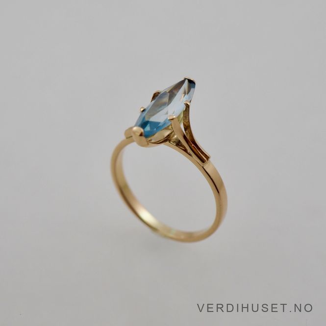 Hovedbilde Ring i 14 K gull med blå sten