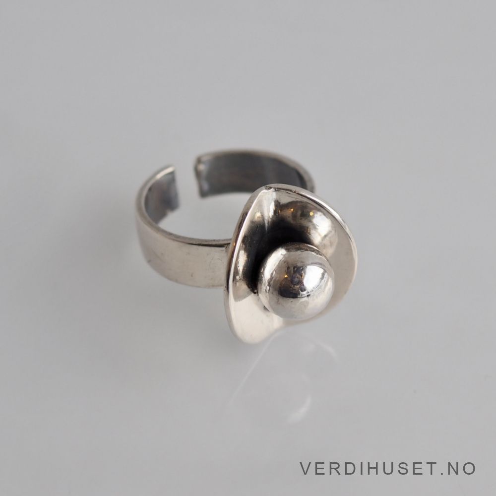 Ring i sølv 