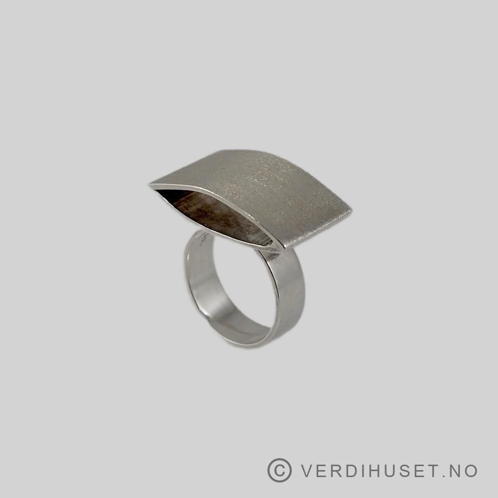 Ring i sølv