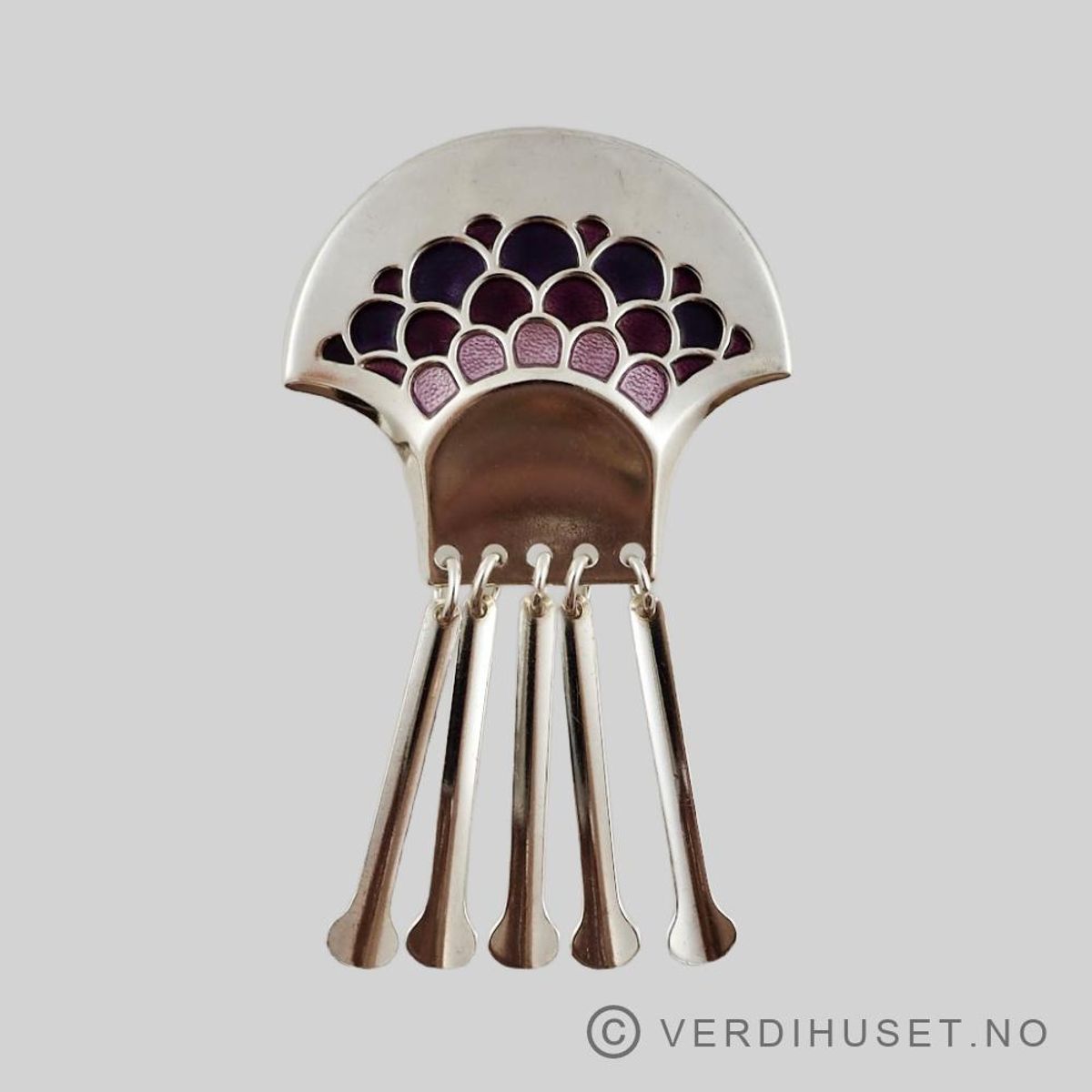 Anheng/Brosje i sølv med rosa/lilla emalje - D-A