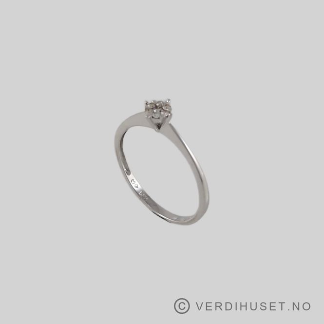 Hovedbilde Ring i 14 K hvitt gull med blanke stener