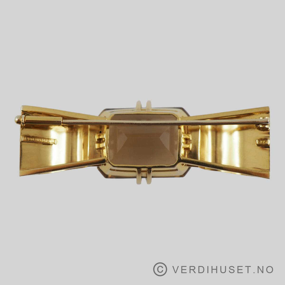 Brosje i 14 K gull med stor sten