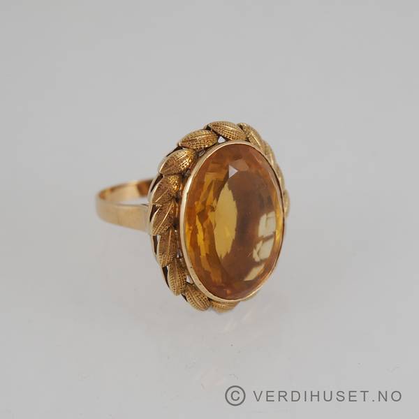 Hovedbilde Ring i 14 K gull med orange sten