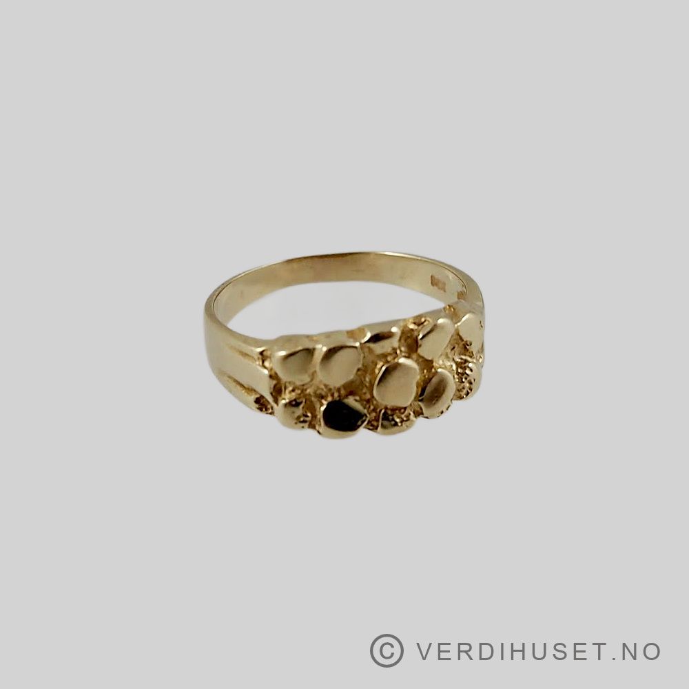 Ring i 14 K gull
