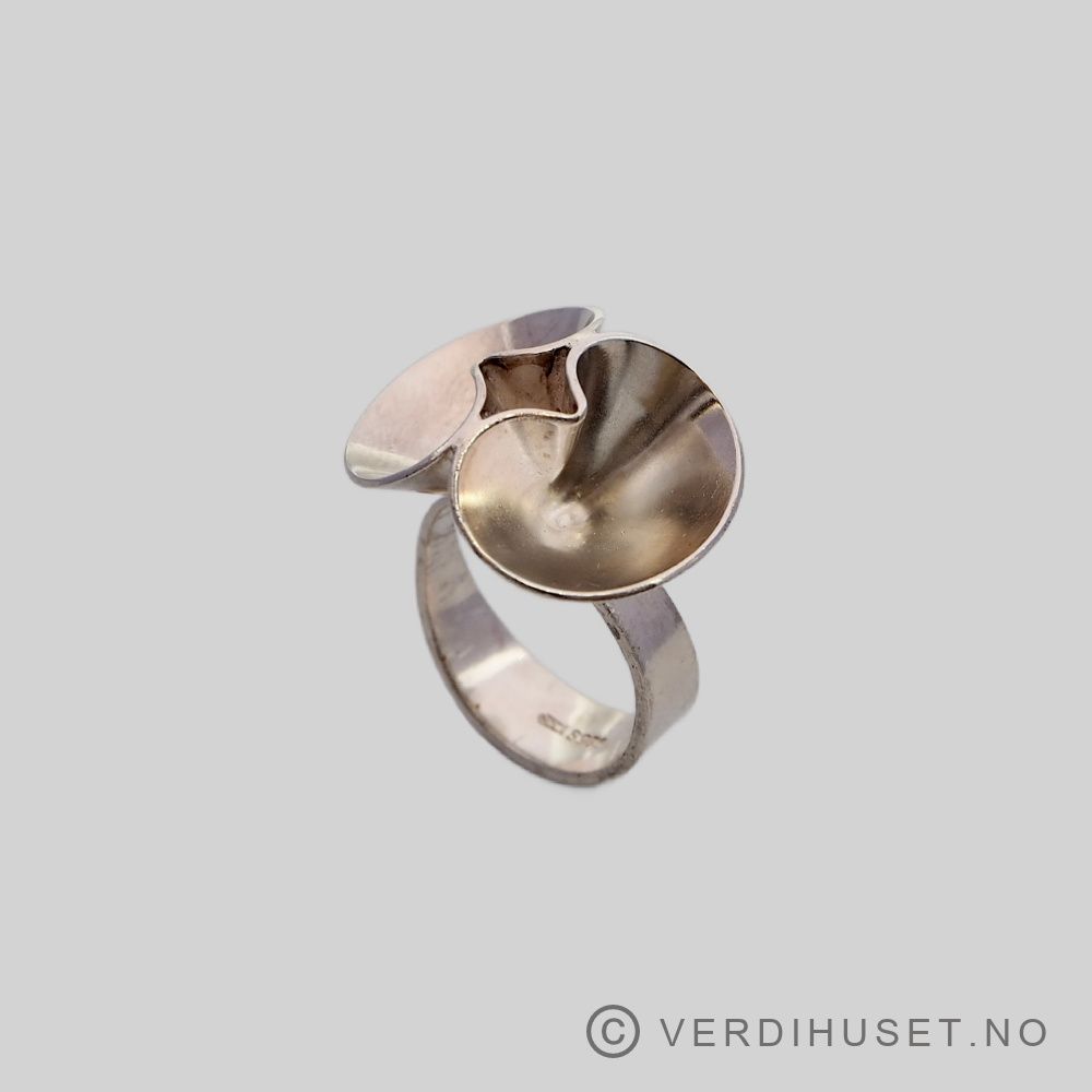 Ring i sølv - Th. Olsens Eftf.