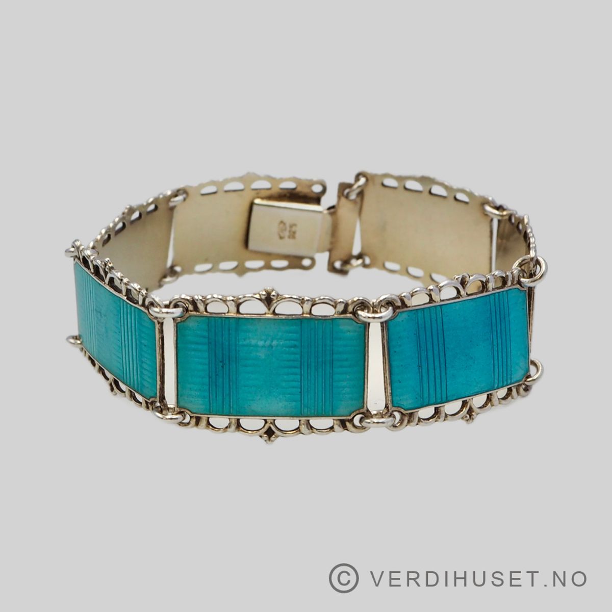 Armbånd i forgylt sølv med lys blå/turkis emalje