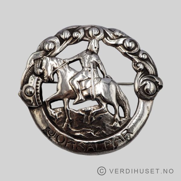 Hovedbilde Nasjonalromantisk brosje i sølv - 