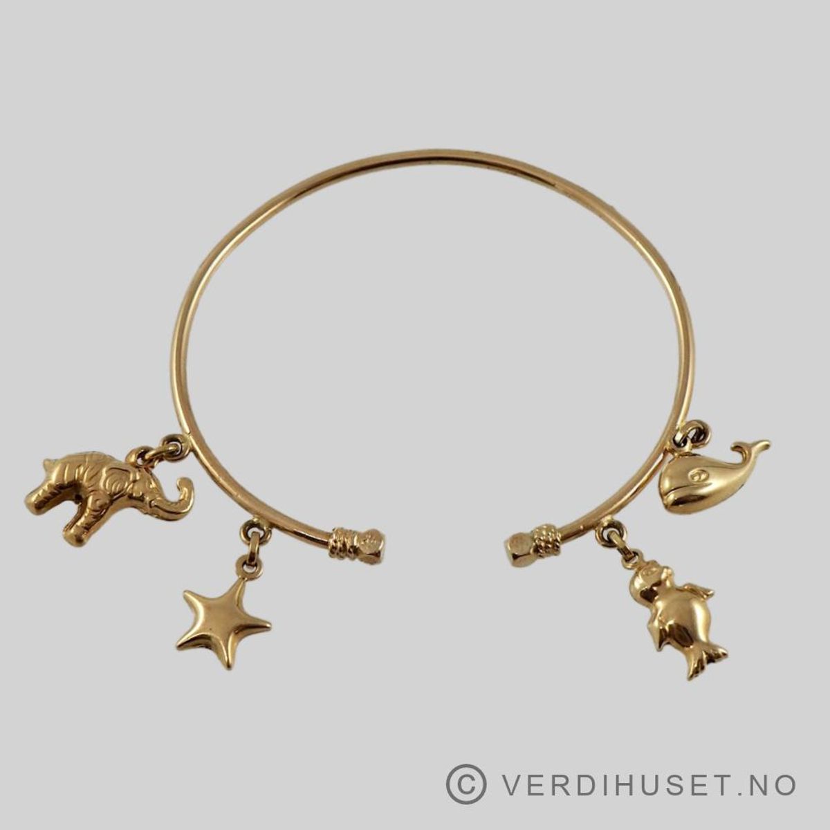 Armring i 18 K gull med charms