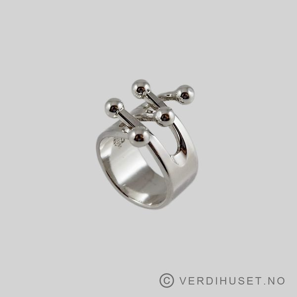 Hovedbilde Kulering i sølv - Anna Greta Eker