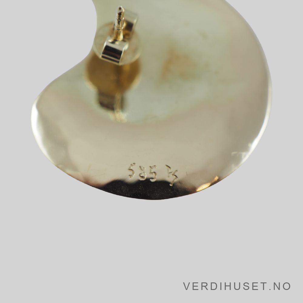 Ørepynt i 14 K gull