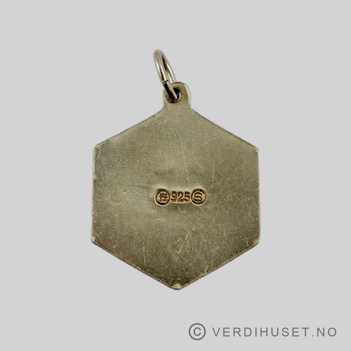 Anheng i forgylt sølv med emalje - Stjernetegn Skorpionen - D-A